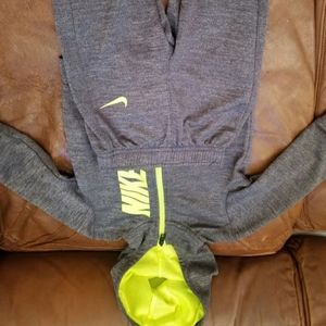 Nike sweat suit for toddlers